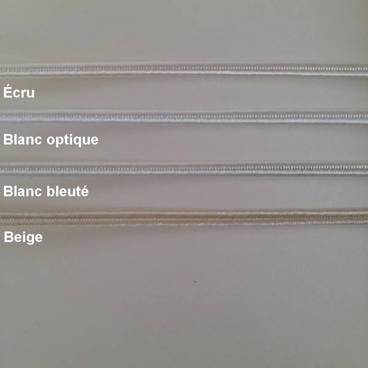 4 mm wide viscose soutache braid. Light colours: Ecru, White, Beige.